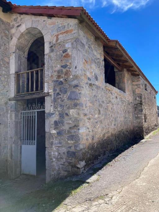 Παραδοσιακή Κατοικία Στο Μαίναλο Alonistaina المظهر الخارجي الصورة